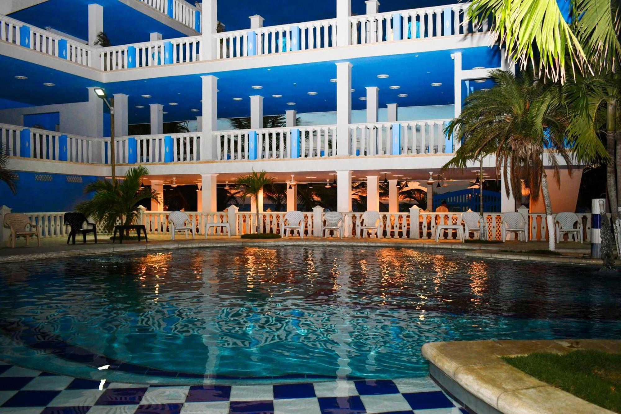 Hotel Isla Magica Coveñas Esterno foto